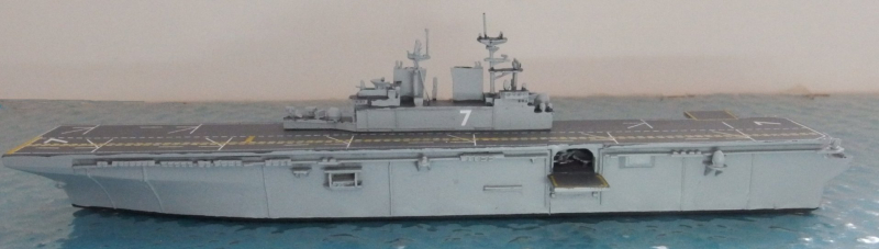 Amphibisches Angriffsschiff LHA 7 "USS Tripoli"  (1 St.) USA 2020 Albatros ALK 700A